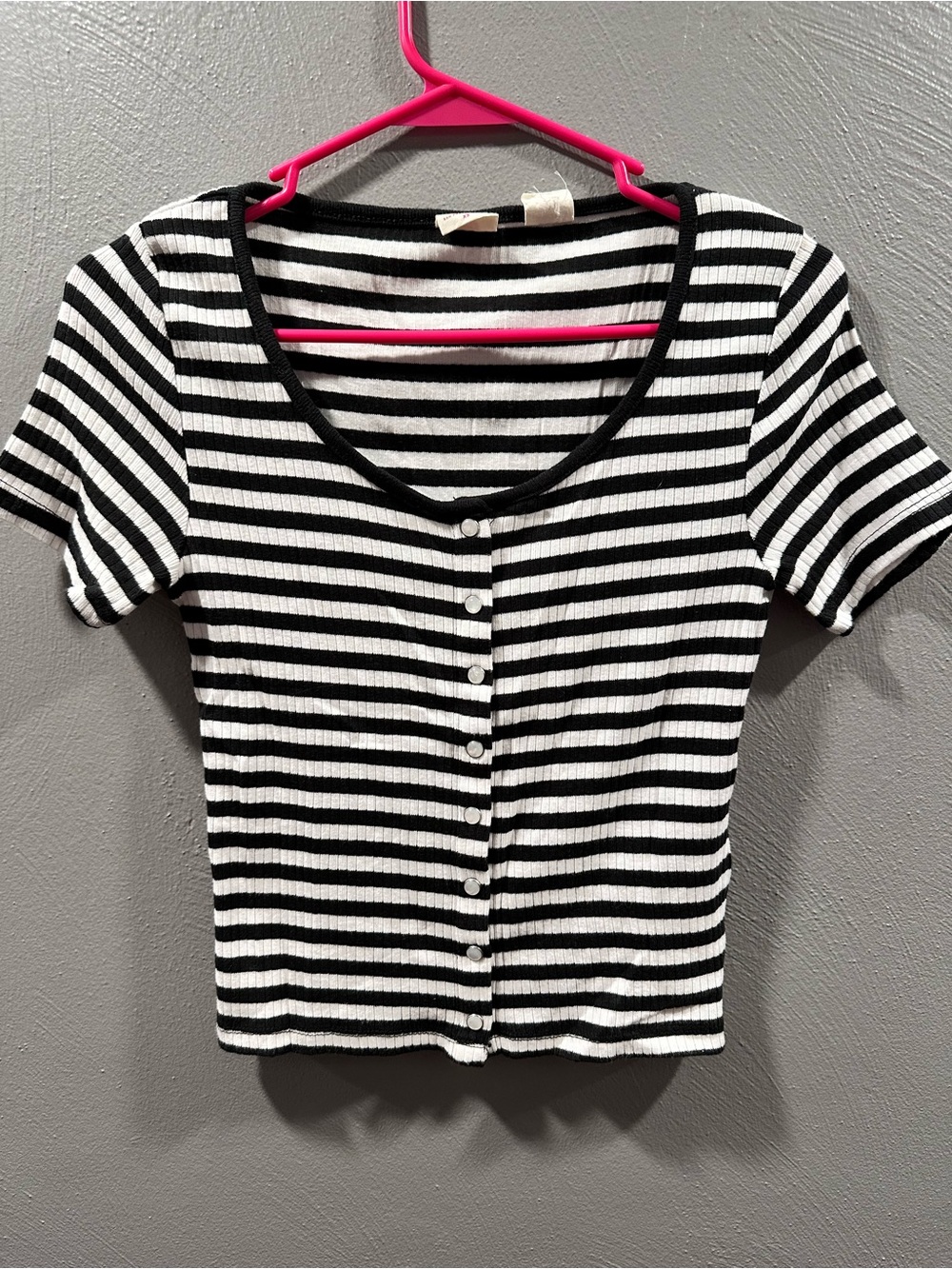 Levi's Black & White Striped Crop Button-Front Top